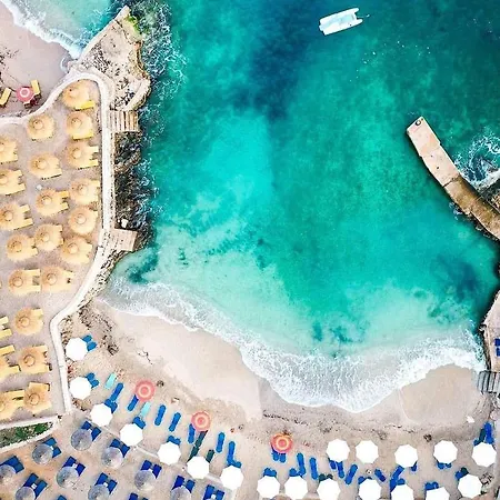 Adriatik فندق مبيت وإفطار *